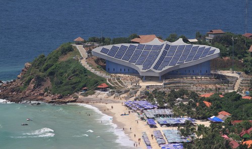 หาดแสม ท่าเรือแหลมบาลีฮาย ทะเล เกาะล้าน เมืองพัทยา ชลบุรี