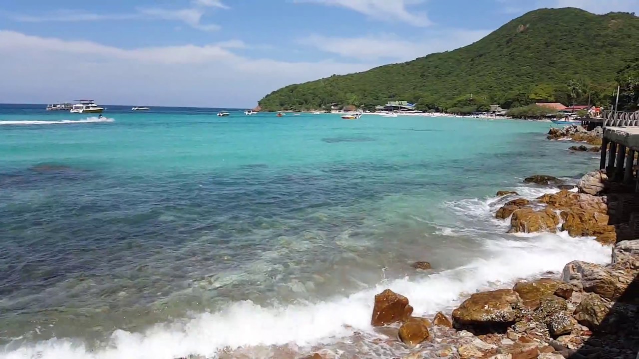 หาดเทียน ท่าเรือแหลมบาลีฮาย ทะเล เกาะล้าน เมืองพัทยา ชลบุรี