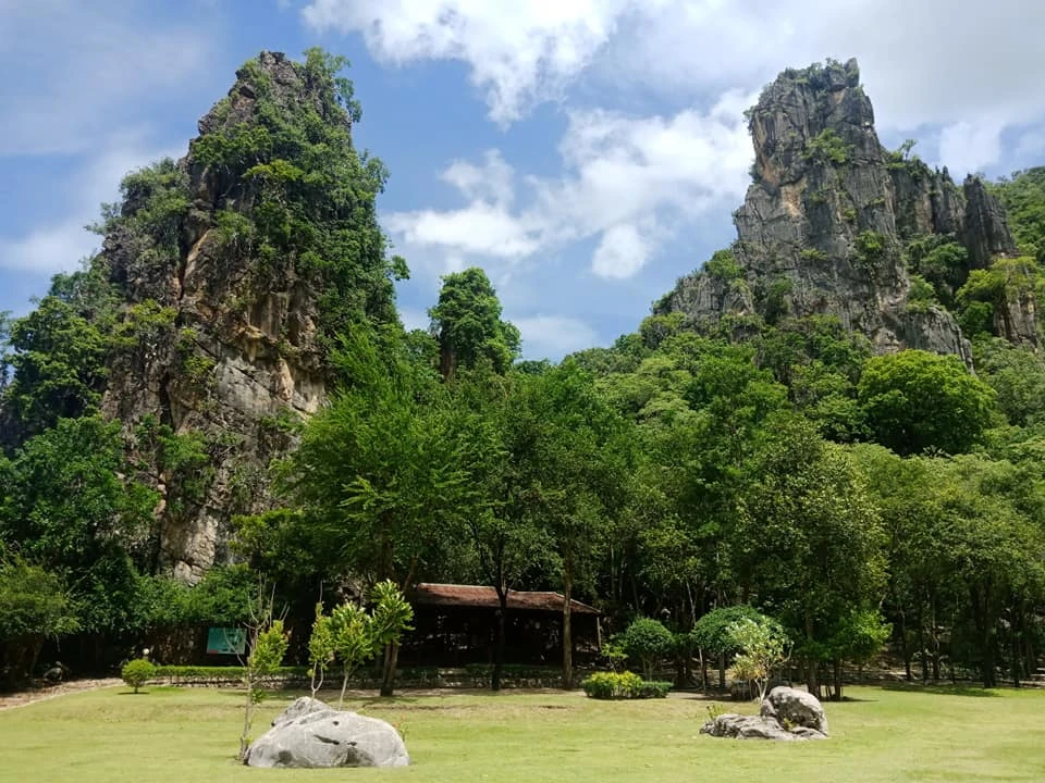 วนอุทยานเขานางพันธุรัต ชะอำ เพชรบุรี